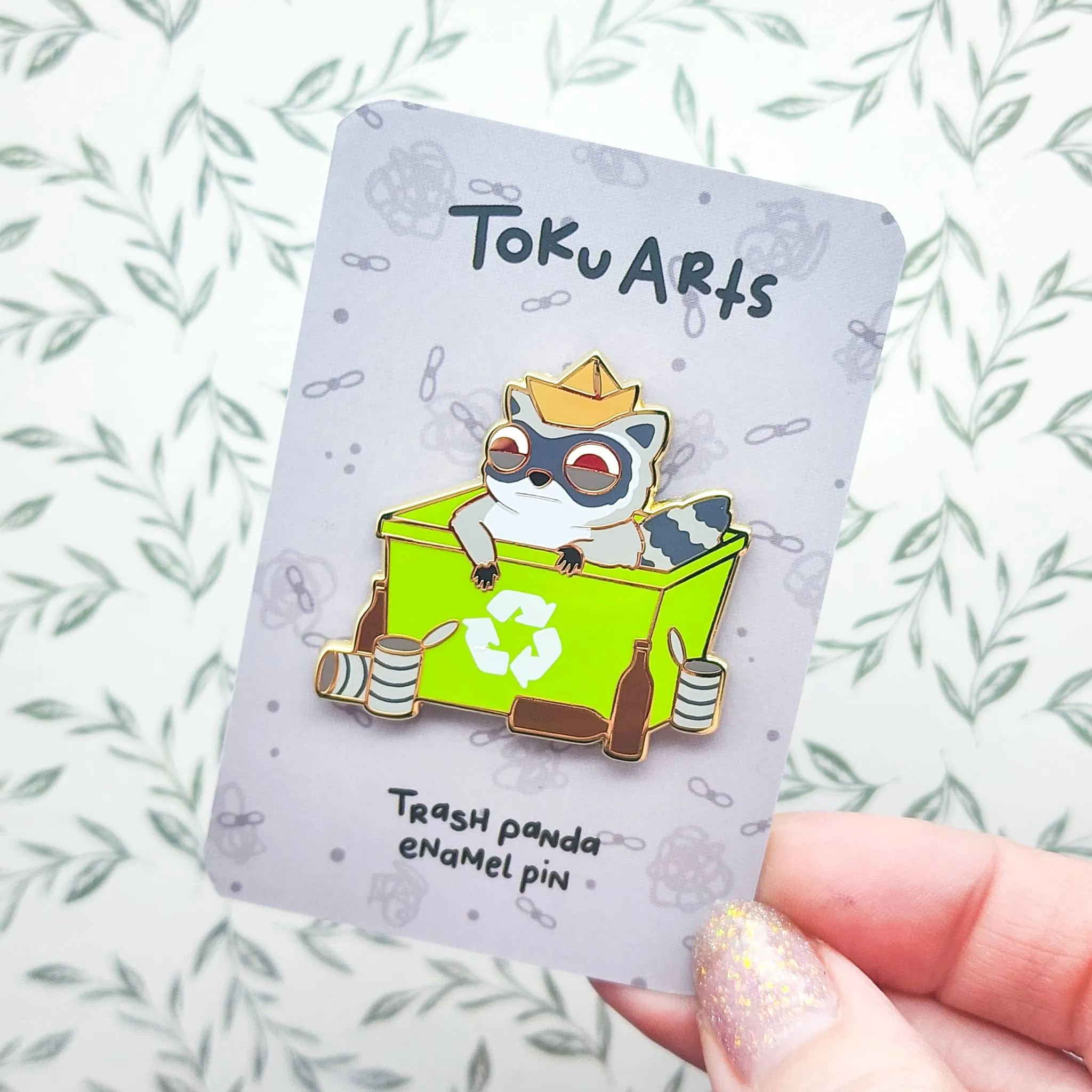 Recycle Raccoon Enamel Pin
