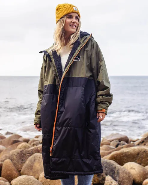 Roaming Recycled Sherpa Lined Changing Robe