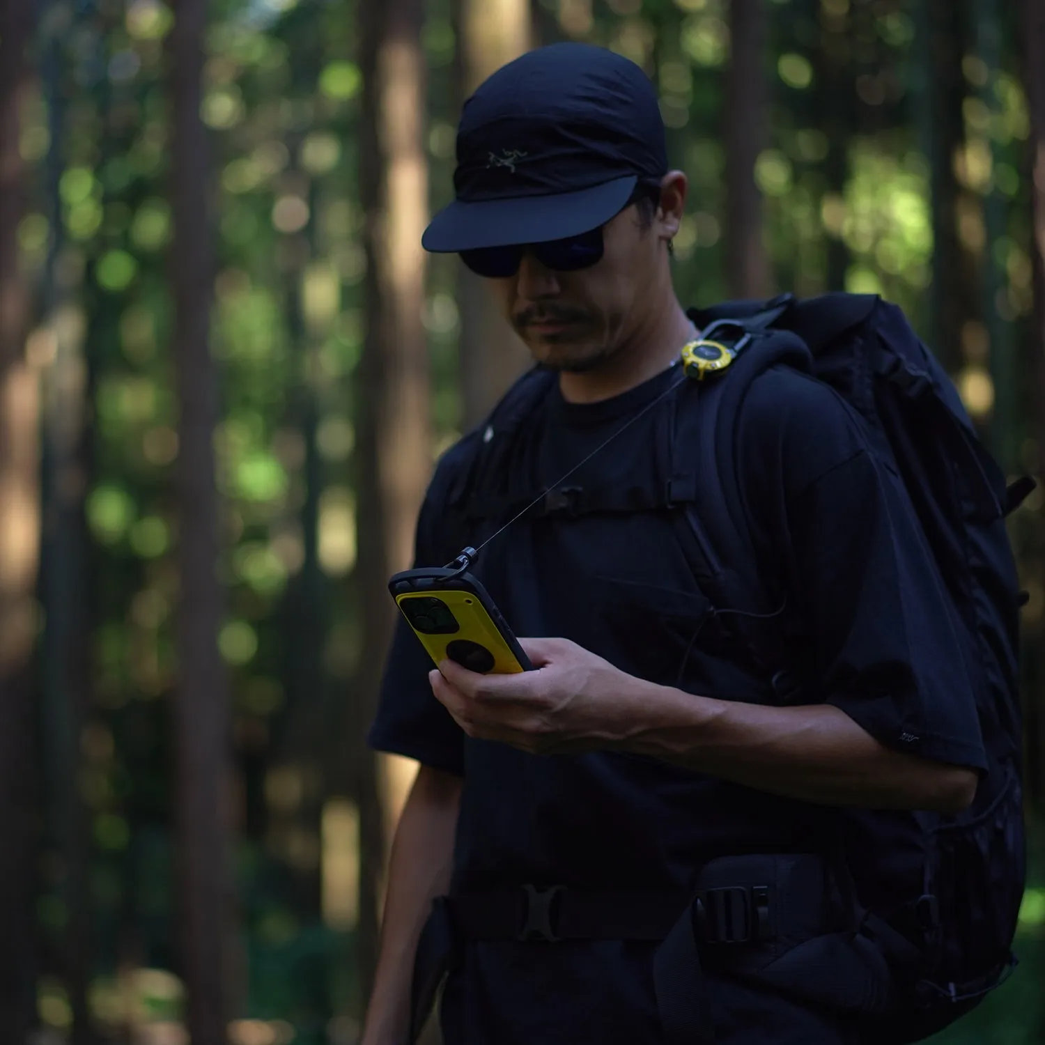 ROOT CO. | ルート　[iPhone15Pro専用]GRAVITY Shock Resist Case Pro.