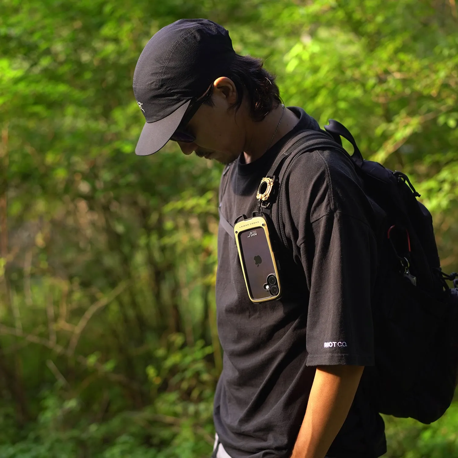 ROOT CO. | ルート　[iPhone16専用]GRAVITY Shock Resist Case  Hold.