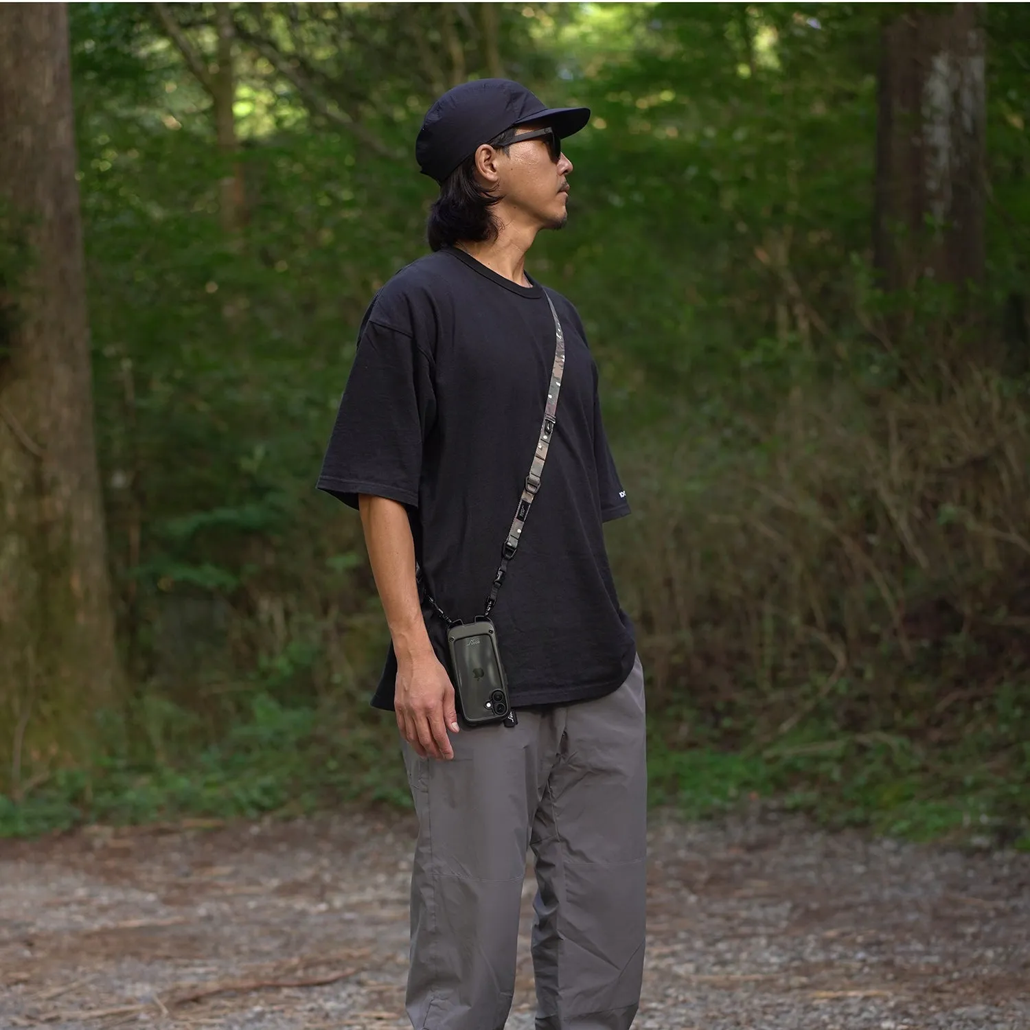 ROOT CO. | ルート　[iPhone16専用]GRAVITY Shock Resist Case  Hold.