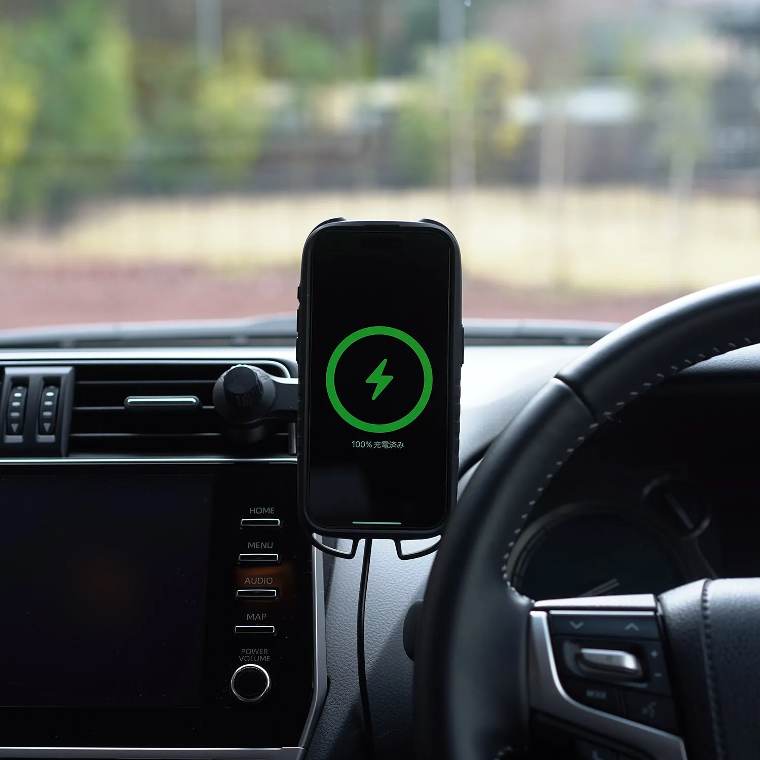 ROOT CO. | ルート　PLAY EZ1 MagSafe Wireless Car Charger(ブラック)