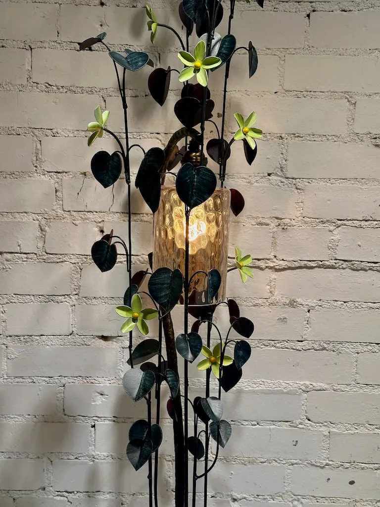 SMALL YELLOW FLOWER AND MORNING GLORY FIELD STUDY LAMP