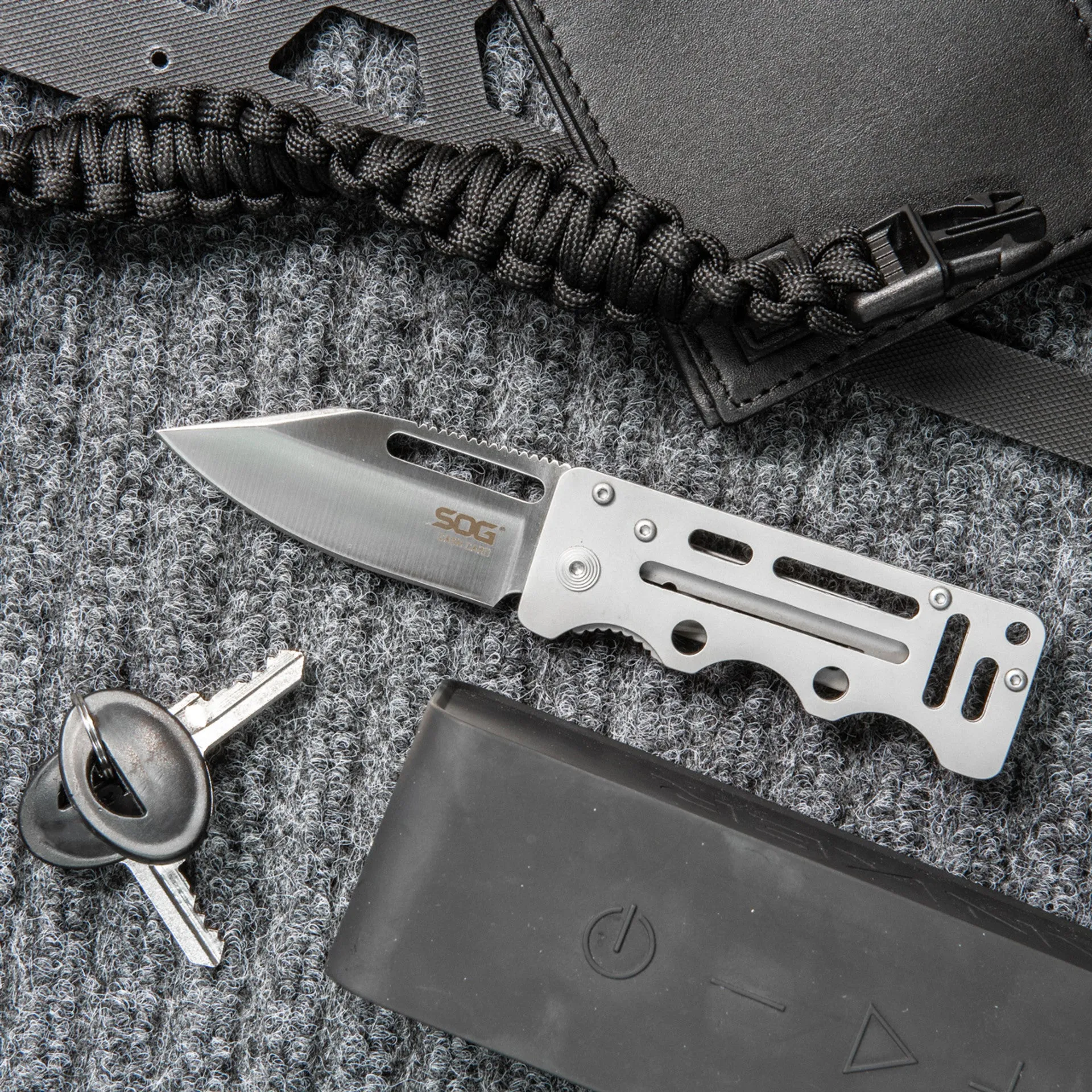 SOG CASH CARD Folding Knife