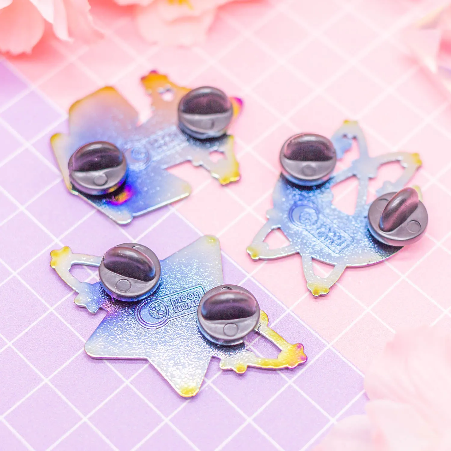 Starlume - rainbow metal enamel pin - Crystal