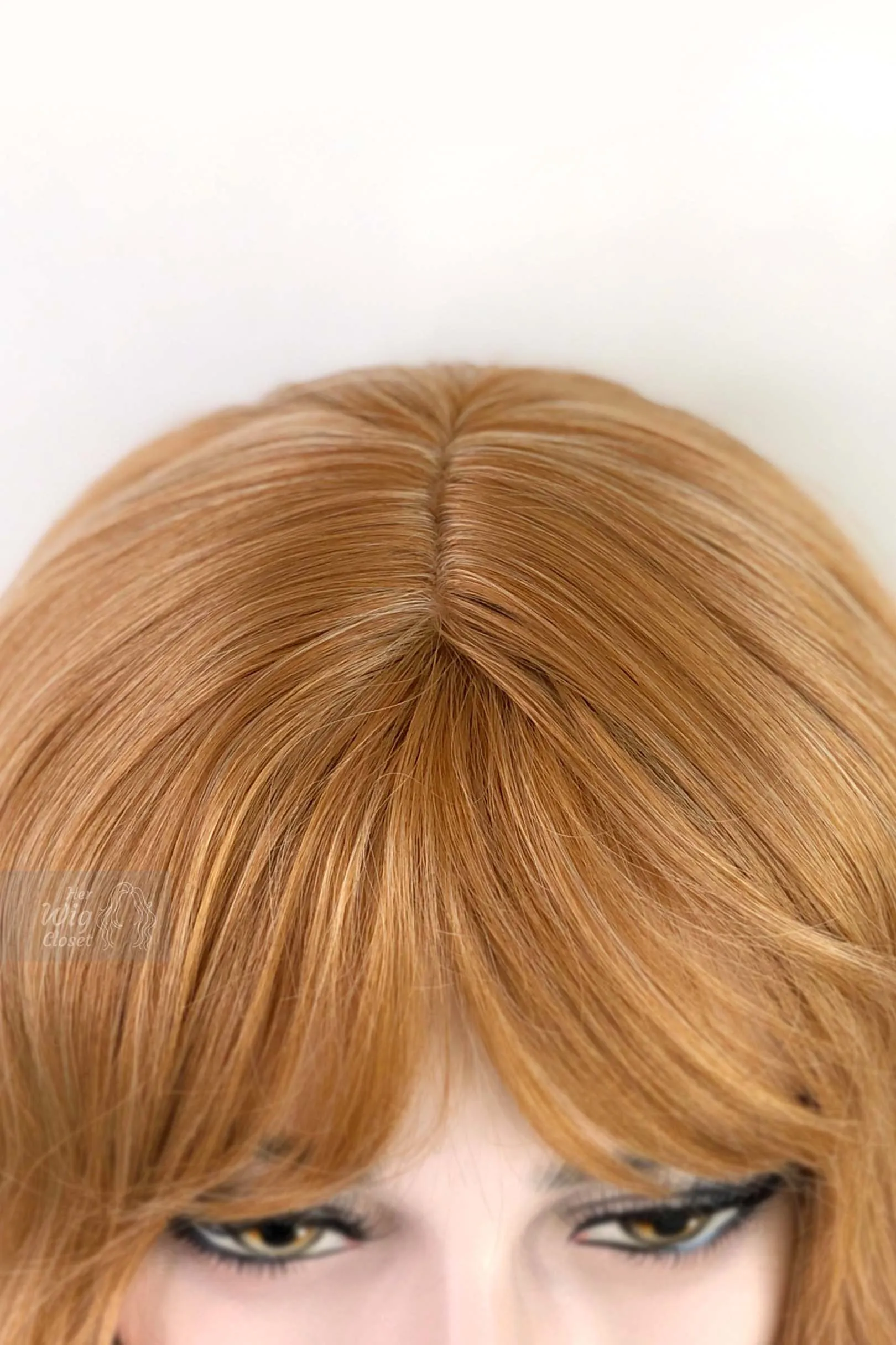Strawberry Blonde Wavy Synthetic Wig with Bangs Beth Dutton Cosplay Wig Avery