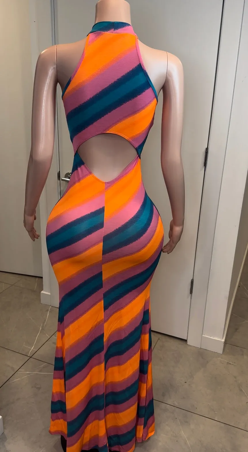 SWIRL GIRL MAXI DRESS