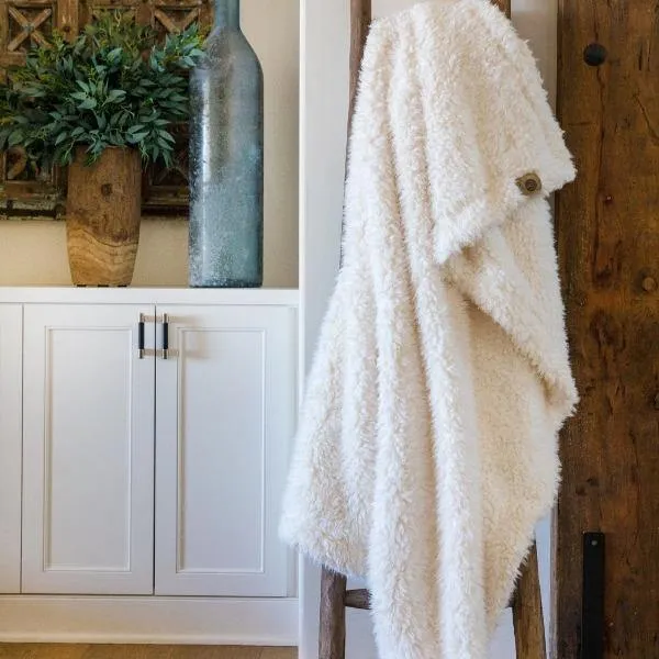 Throw Blanket GUARDIAN ANGEL - BIG - WHISPER WHITE