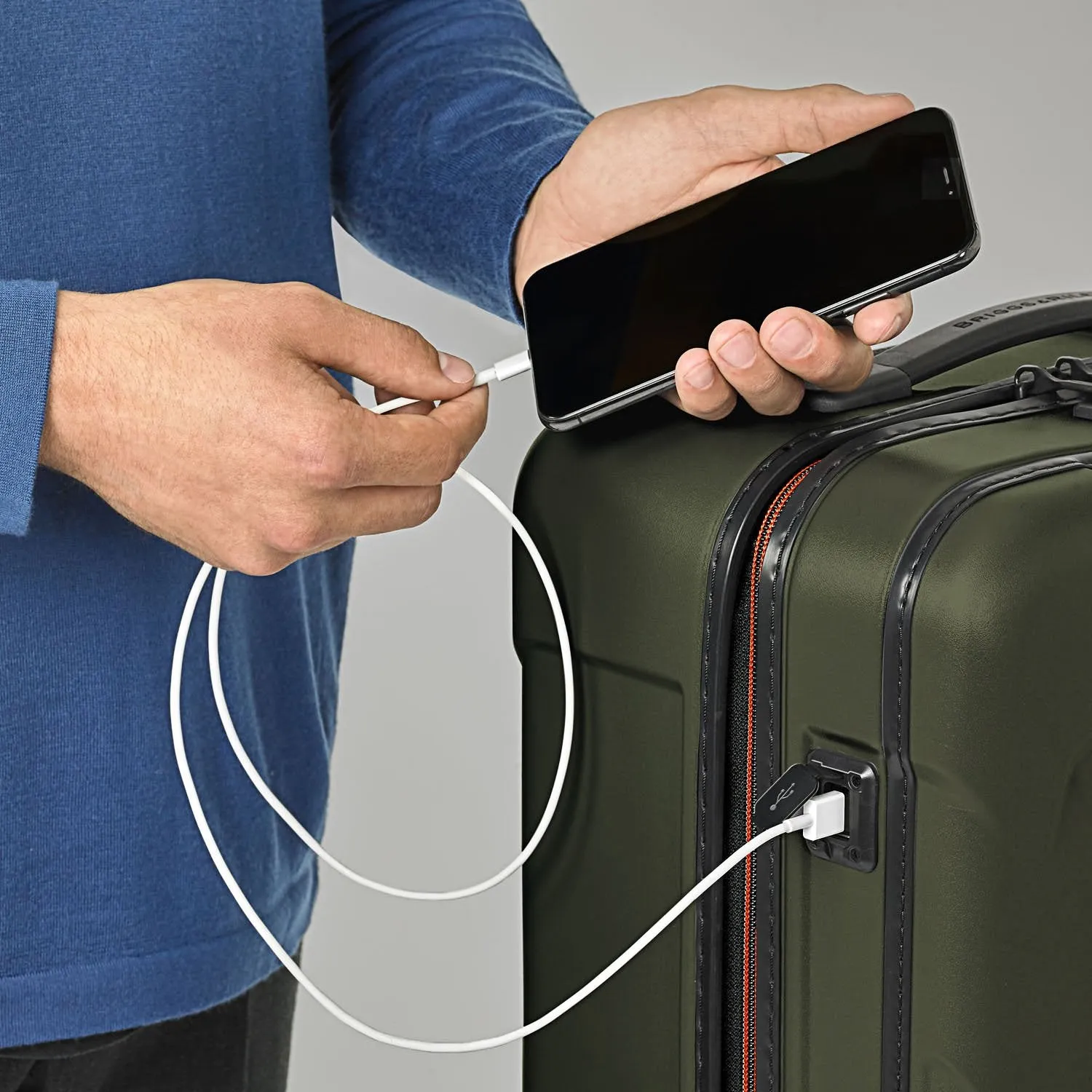 Torq International Carry-On Spinner