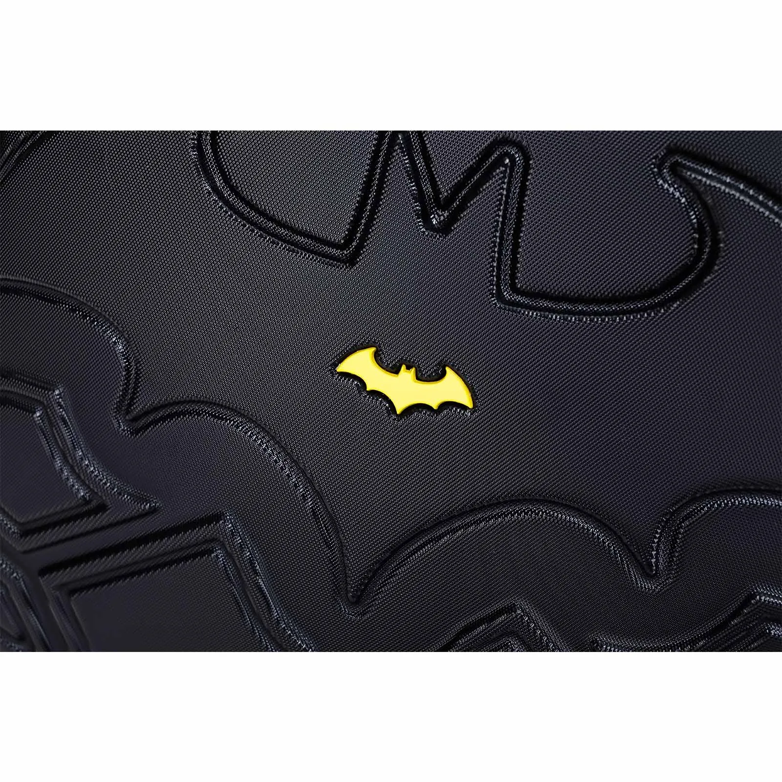 Warner Brothers Batman 19inch Carry-On Suitcase